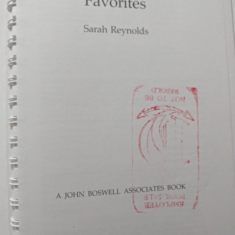 365 All American Favorites Cookbook - Picture 11 of 14